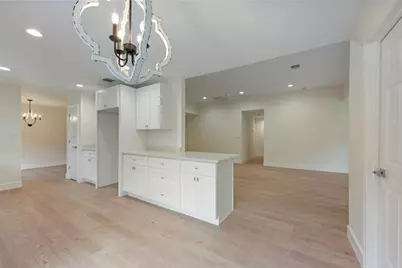 8811 Tavistock Drive, Houston, TX 77031 - Photo 5