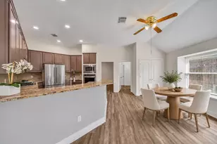 5918 Greenway Manor Ln, Spring, TX 77373 - Photo 11