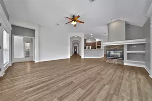 5918 Greenway Manor Ln, Spring, TX 77373 - Photo 7