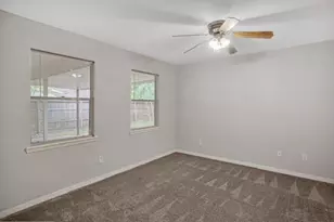 2002 Derby Dr, Conroe, TX 77303 - Photo 7