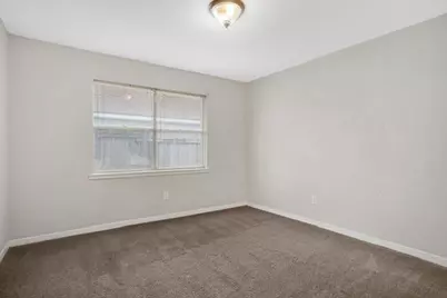 2002 Derby Drive, Conroe, TX 77303 - Photo 9