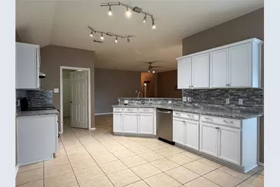 9510 Barr Spring Drive, Humble, TX 77396 - Photo 9