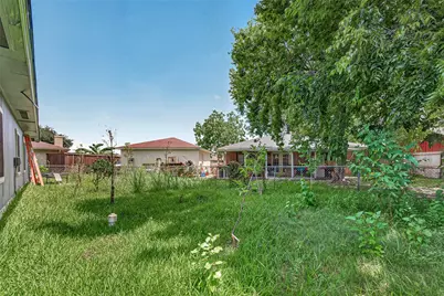 1914 Oaklawn Street, Sugar Land, TX 77498 - Photo 19