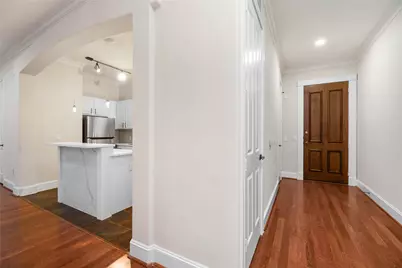 7134 Mapleridge Street #3G, Houston, TX 77081 - Photo 3