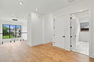 4629 Pine St, Bellaire, TX 77401 - Photo 21