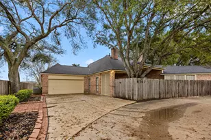 4747 Lake Village Dr, Fulshear, TX 77441 - Photo 39