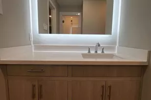 8001 Woodway Dr, Houston, TX 77063 - Photo 9