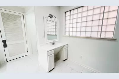 4601 Country Club View, Baytown, TX 77521 - Photo 15