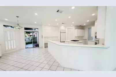 4601 Country Club View, Baytown, TX 77521 - Photo 7