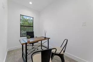 518 Clinton St, Conroe, TX 77301 - Photo 27