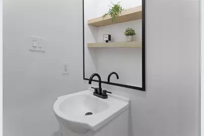 518 Clinton Street #B, Conroe, TX 77301 - Photo 21