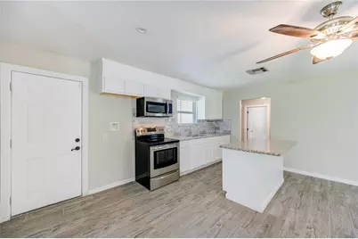 411 Waterfall Drive, Huffman, TX 77336 - Photo 7