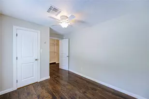 411 Waterfall Dr, Huffman, TX 77336 - Photo 11