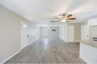 411 Waterfall Drive, Huffman, TX 77336 - Photo 9