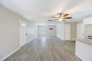 411 Waterfall Dr, Huffman, TX 77336 - Photo 9