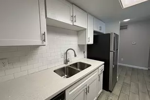 600 Nottingham Oaks Trail, Houston, TX 77079 - Photo 5