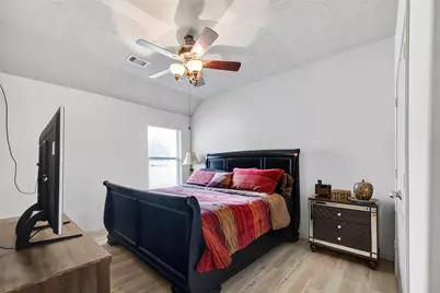 13415 Star Creek Lane, Rosharon, TX 77583 - Photo 29