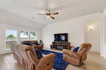 13415 Star Creek Lane, Rosharon, TX 77583 - Photo 17
