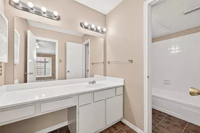 3600 Jeanetta Street #2704, Houston, TX 77063 - Photo 27