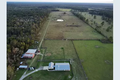 25202 Highway 105, Sour Lake, TX 77659 - Photo 3