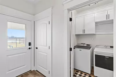 17637 Englin Road, Winnie, TX 77665 - Photo 25