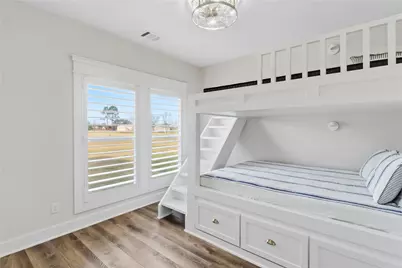 17637 Englin Road, Winnie, TX 77665 - Photo 21