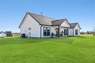 17637 Englin Rd, Winnie, TX 77665 - Photo 29