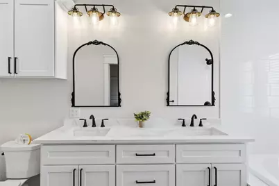 17637 Englin Road, Winnie, TX 77665 - Photo 15