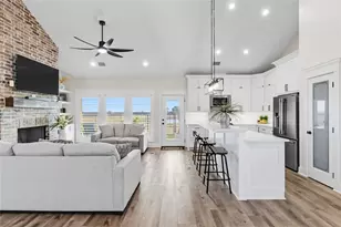 17637 Englin Rd, Winnie, TX 77665 - Photo 5