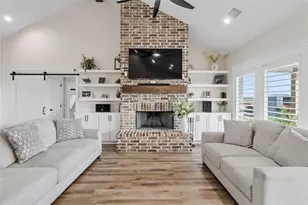 17637 Englin Rd, Winnie, TX 77665 - Photo 13