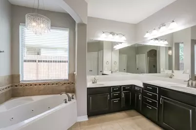 8402 Oak Knot Court, Spring, TX 77389 - Photo 11