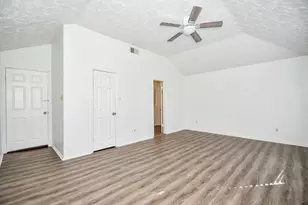 12311 Grove Meadow Dr, Stafford, TX 77477 - Photo 15