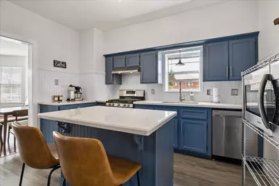 724 Broadway Street, Galveston, TX 77550 - Photo 9