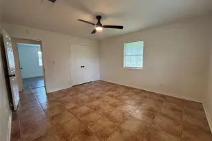 276 County Rd 2234-2, Cleveland, TX 77327 - Photo 9