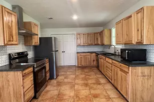 276 County Rd 2234-2, Cleveland, TX 77327 - Photo 5