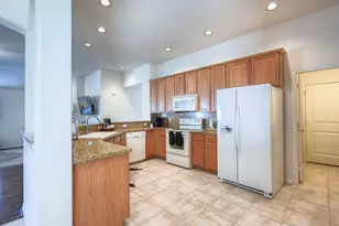 108 Cove Cir, Conroe, TX 77356 - Photo 17