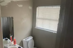 17119 Blackhawk Blvd, Friendswood, TX 77546 - Photo 15