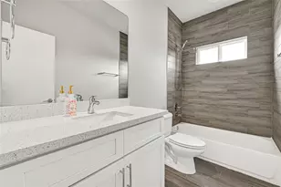 9431 Jutland Rd, Houston, TX 77033 - Photo 23