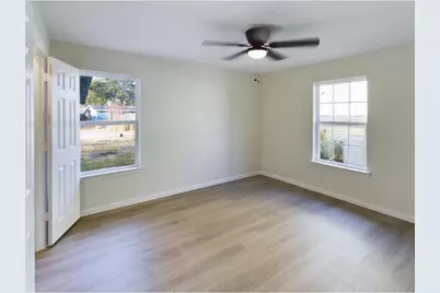 5260 Landry Lane, Beaumont, TX 77708 - Photo 15