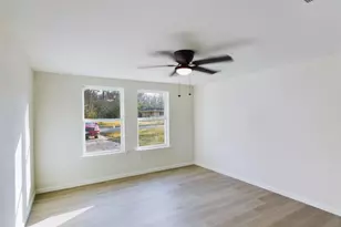 5260 Landry Ln, Beaumont, TX 77708 - Photo 11