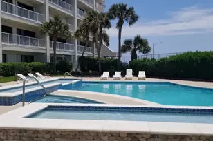 7700 Seawall Blvd, Galveston, TX 77551 - Photo 11