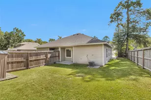 15841 Beechnut Dr, Montgomery, TX 77356 - Photo 17