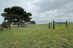 5848 Mieth Rd, Sealy, TX 77474 - Photo 15