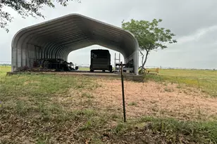 5848 Mieth Rd, Sealy, TX 77474 - Photo 9
