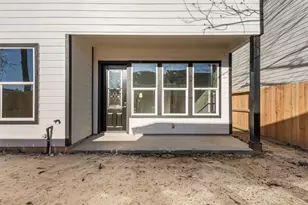 1306 Duff Ln, Houston, TX 77022 - Photo 29