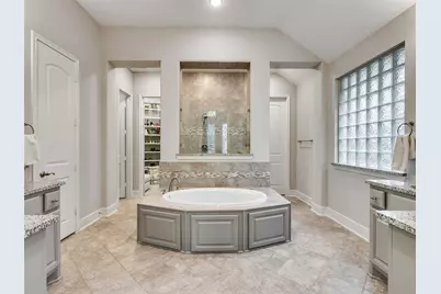 122 Ballantyne Drive, Montgomery, TX 77316 - Photo 25