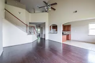 6533 Gray Birch Ln, Dickinson, TX 77539 - Photo 9