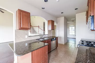 6533 Gray Birch Lane, Dickinson, TX 77539 - Photo 13