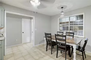 2923 County Rd 209, Danbury, TX 77534 - Photo 7