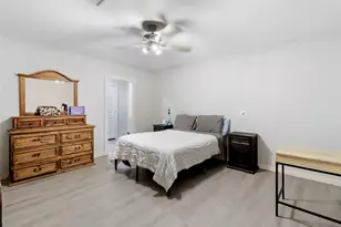 2923 County Rd 209, Danbury, TX 77534 - Photo 11